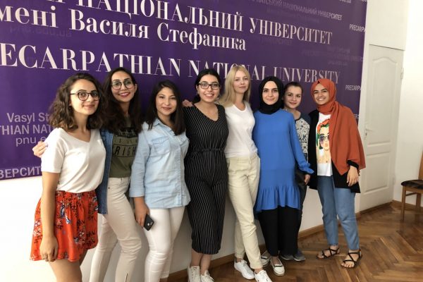 Прикарп. мовна школа 2018 1