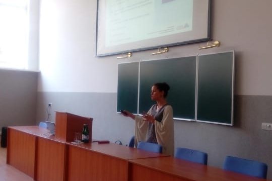 41658092_265236077655406_6088687660493176832_n