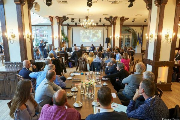 IMG-395cdc4090d0fc7d53345b8dae19923b-V